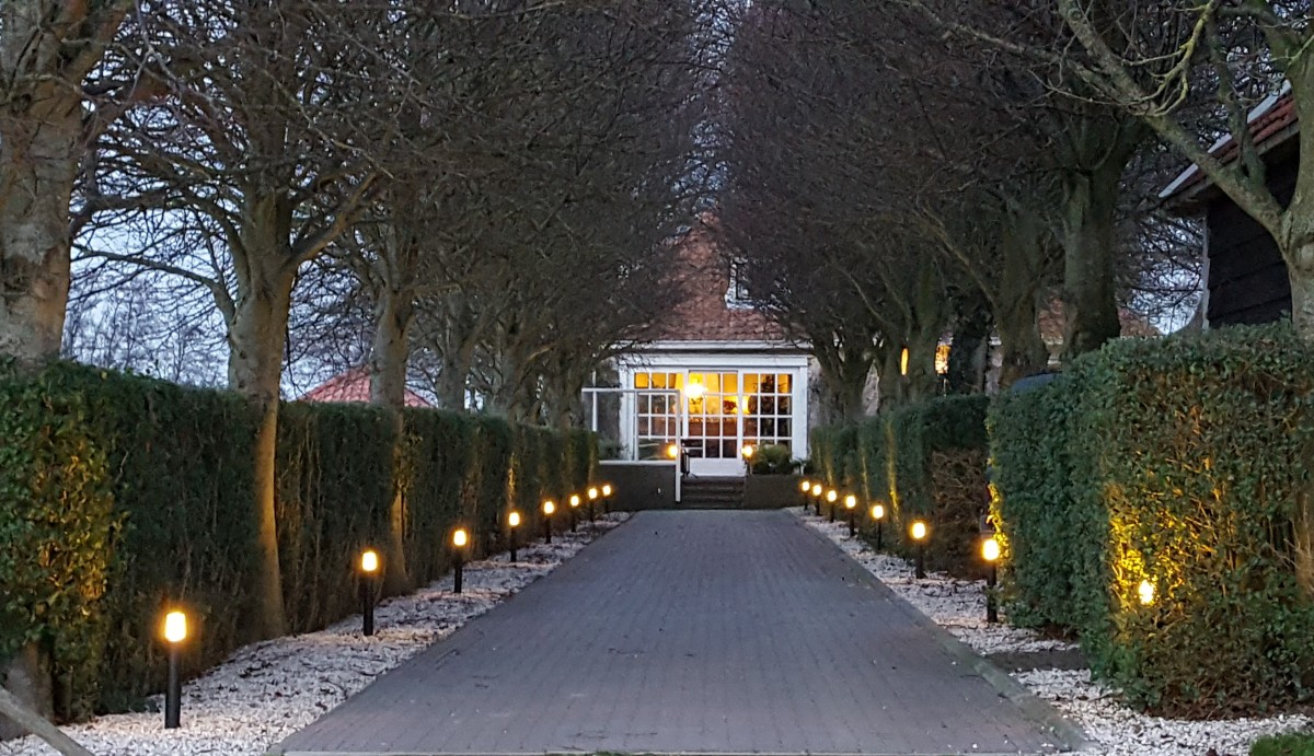 tuinverlichting-verlichting van een oprit
