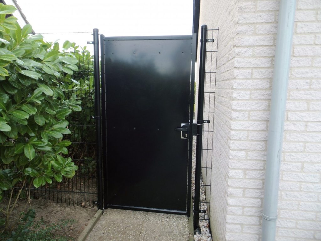 Tuinpoort 'Grace' met stalen plaat