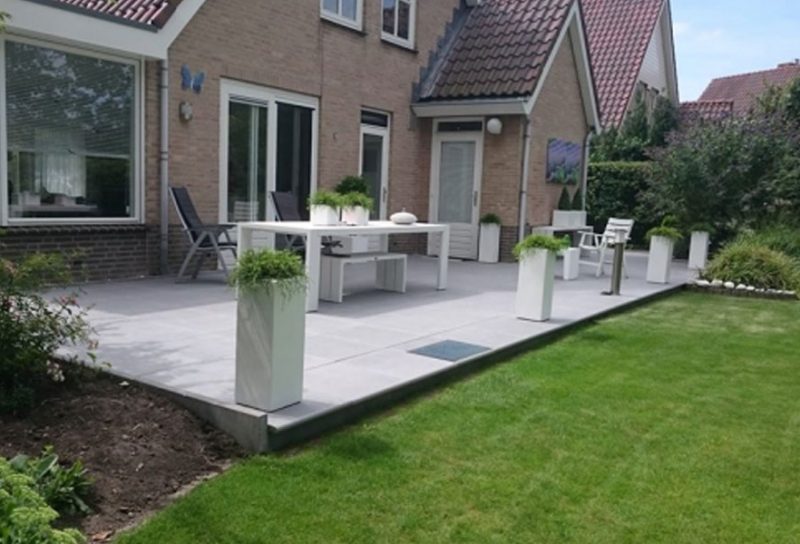 Terras met ''Kerra Linea